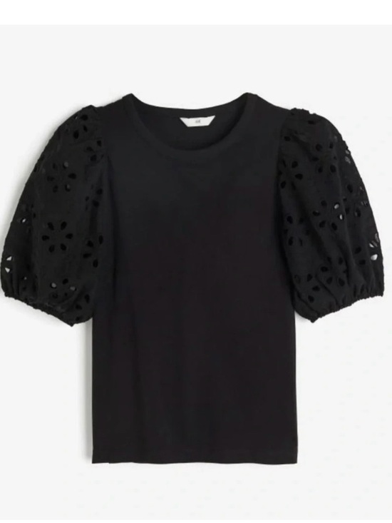 Tops - NWT Eyelet Black Embroidered Tshirt